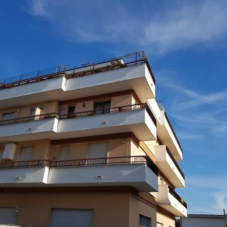 Quality Apartment Parisina ペスカーラ エクステリア 写真